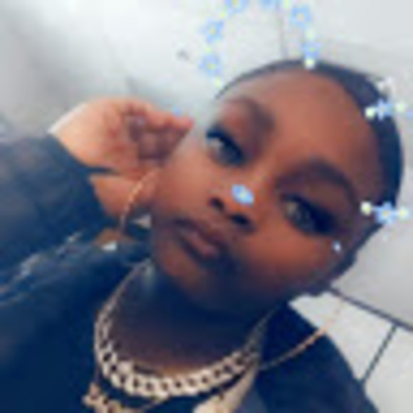 Meet your Posher, Above - Picture 1 of 1